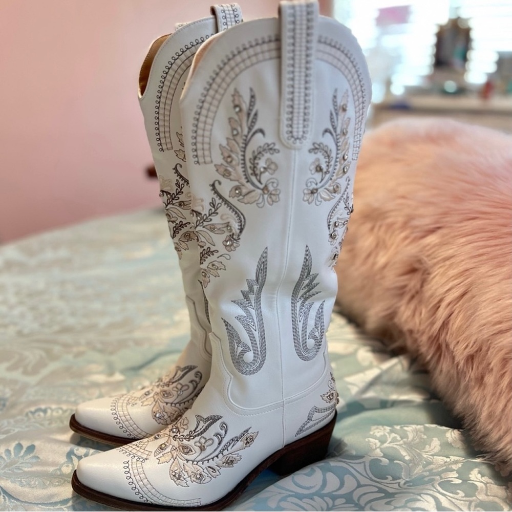 brand new cream colored rhinestone women’s boots